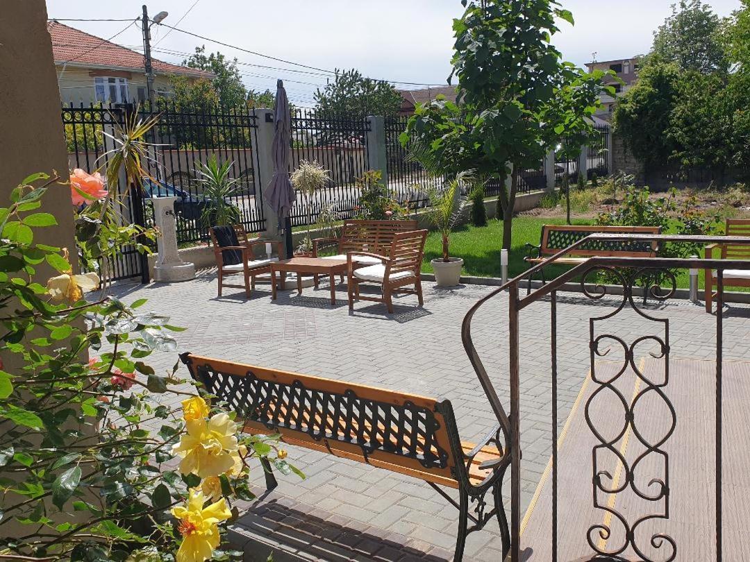 Casa Adrian 2 Mai Apartment ภายนอก รูปภาพ